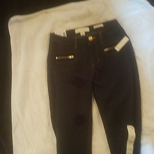 Nicki Minaj stretch pants